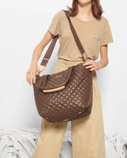 Walnut Medium Metro Tote Deluxe -Fashion Trend Bag Store 1260X1831 A11