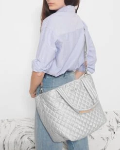 Oyster Metallic Medium Metro Tote Deluxe -Fashion Trend Bag Store 1260X1917 A12