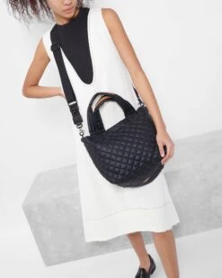 Black Small Metro Tote Deluxe -Fashion Trend Bag Store 1263X1590 220220 A12