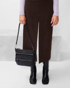 Black Downtown Crosby -Fashion Trend Bag Store 1380C1590 211123 A12 bd903235 4c3c 4dd5 a411 a1736e5d4747