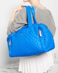 True Blue Medium Metro Team