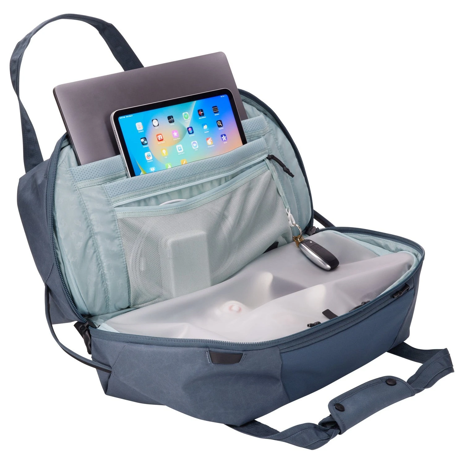 Thule Luggage Aion Duffel 35L 12 Thule Luggage Aion Duffel 35L - Image 12